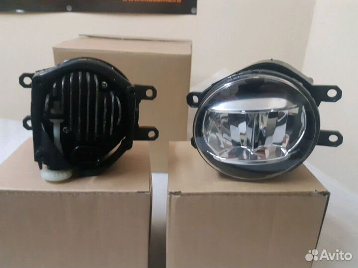 Туманки LED toyota lexus