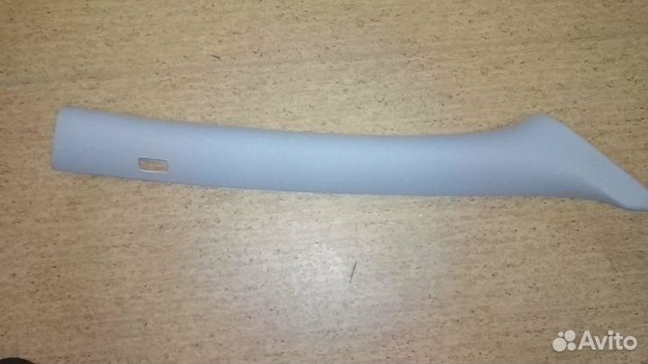 Обшивка стойки двери golf IV/bora (1997-2005)