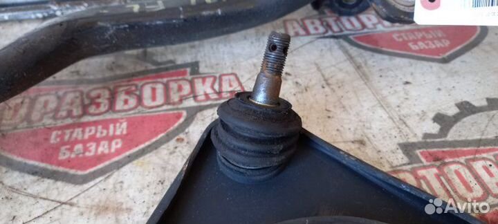 Рычаг передний Toyota Crown JZS171 1jzge 2000