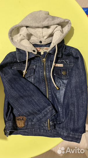 Джинсовая куртка