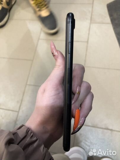 iPhone 7, 128 ГБ