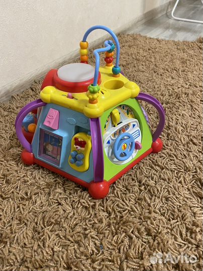 Развивающая музыкальная игрушка