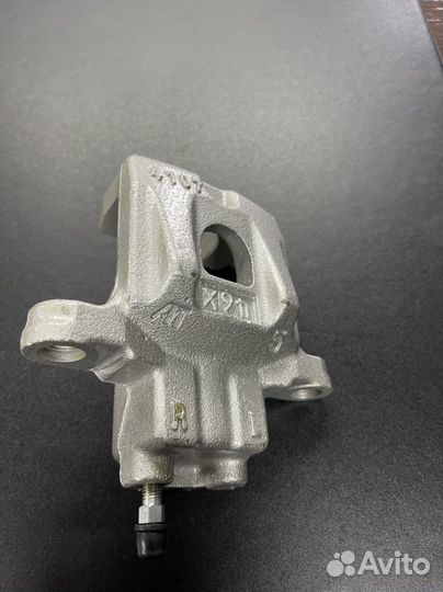 Суппорт задний rx350