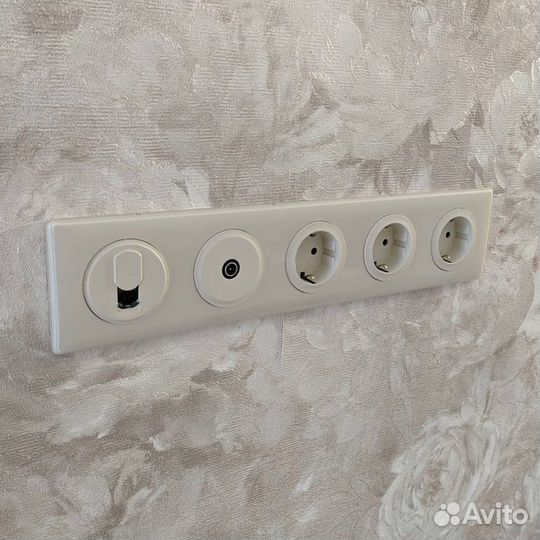 Услуги электрика. Электротехнические работы