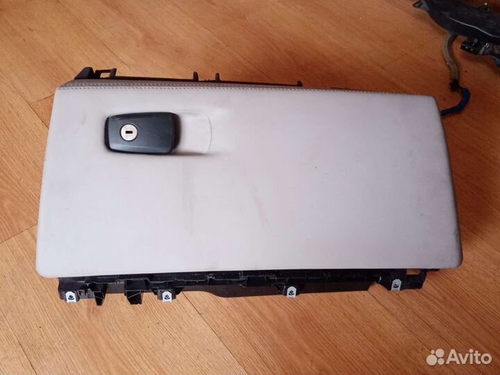 Бардачок BMW X5 F15 с 2013-2018г