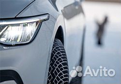 Nokian Tyres Hakkapeliitta R5 245/40 R20 99T