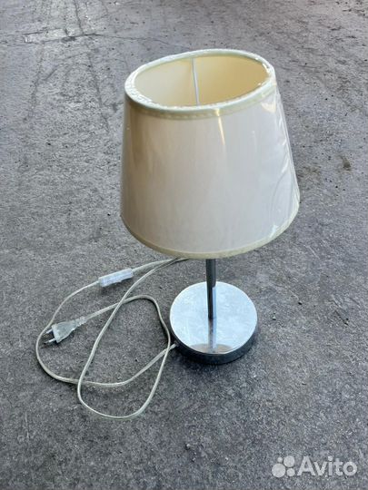 Торшер напольный с абажуром