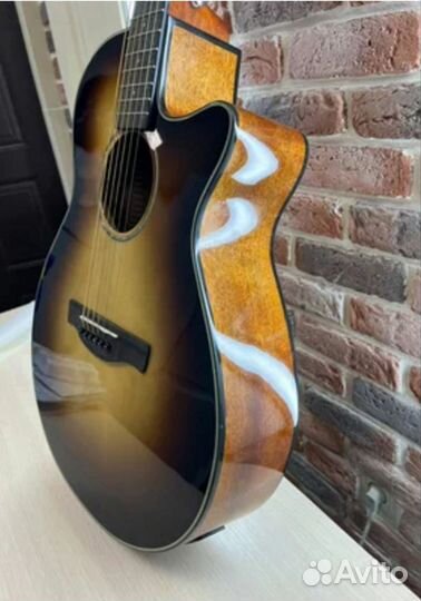 Электроакустическая гитара Ibanez AEG50-DHH