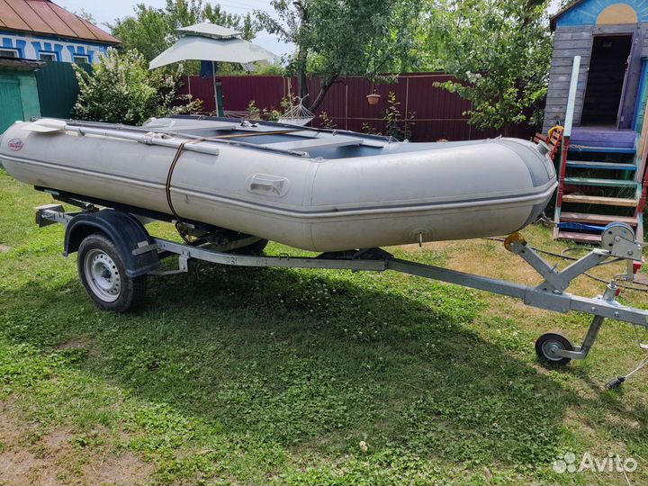 Лодка Badger cl390