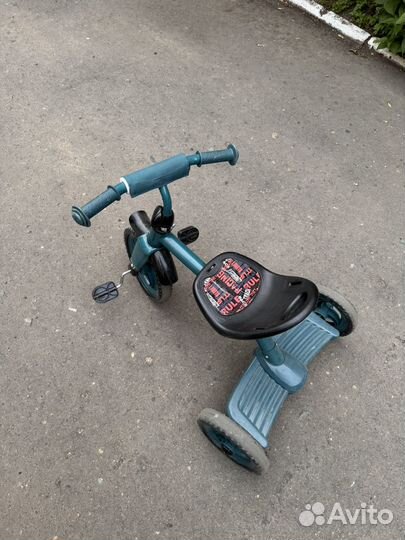 Трехколесный велосипед