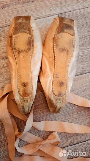 Пуанты grishko бежевые 4 1/2 XXX M