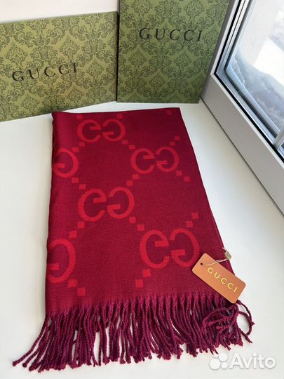 Палантин Gucci 2 цвета