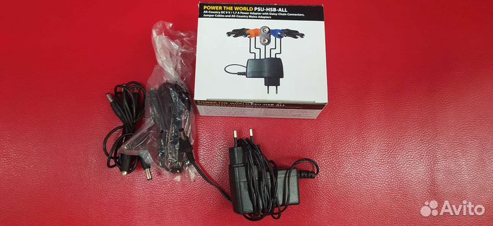 Блок питания для гитарных педалей 1,7А