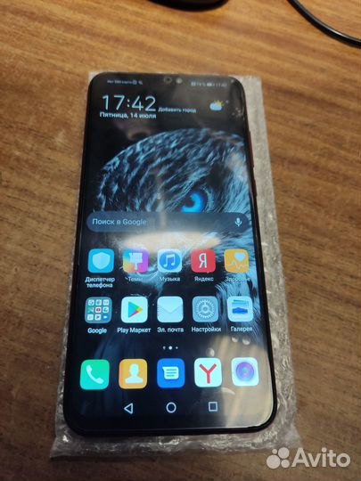 Продам три телефона