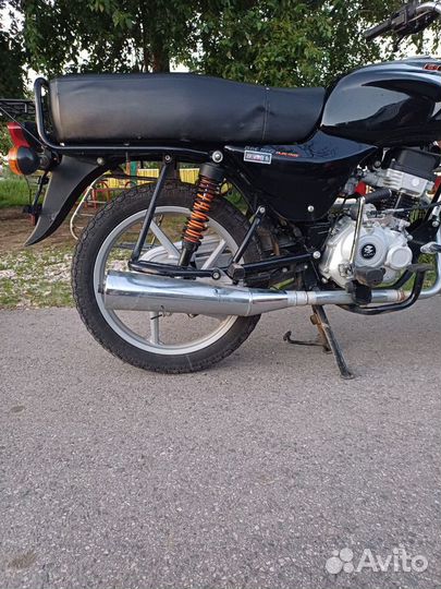 Bajaj boxer 100