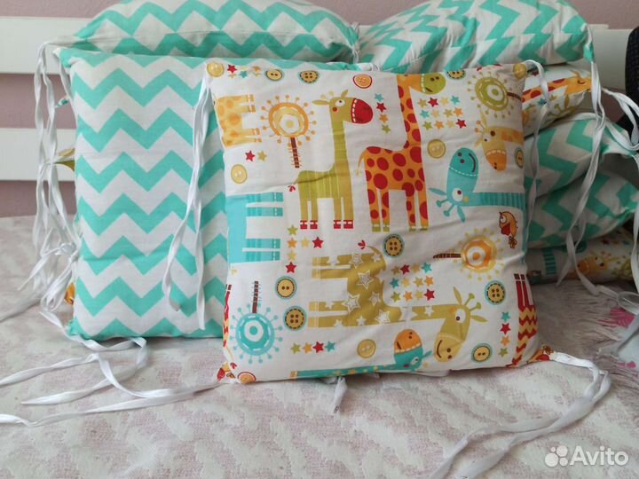 Бортики в детскую кроватку