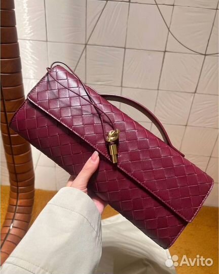 Bottega veneta клатч