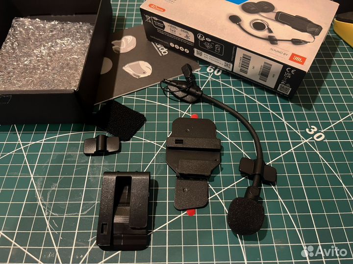 Микрофон cardo edge и площадки-крепление