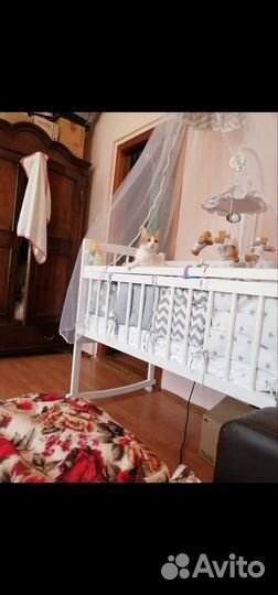 Детская кроватка
