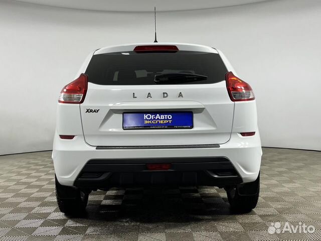 LADA XRAY 1.6 МТ, 2017, 15 704 км