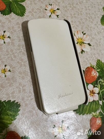 Чехол на iPhone 4s