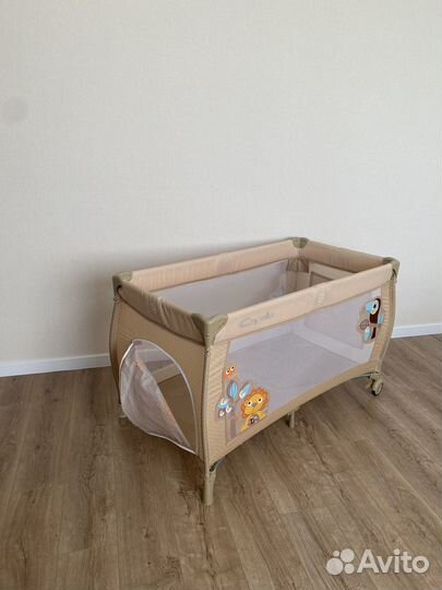 Манеж - кровать на колесах