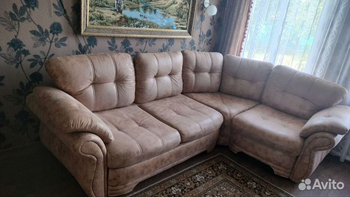 Диван угловой