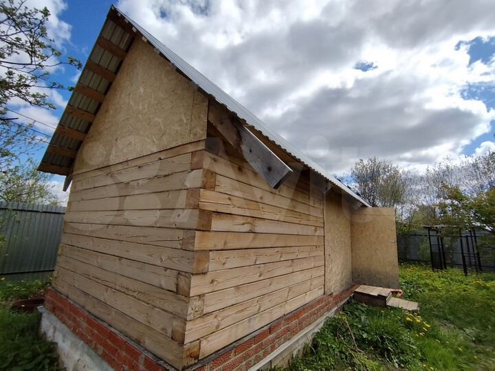 Дом 24 м² на участке 6 сот.