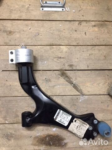 Рычаг передний левый Captiva, Antara оригинал GM