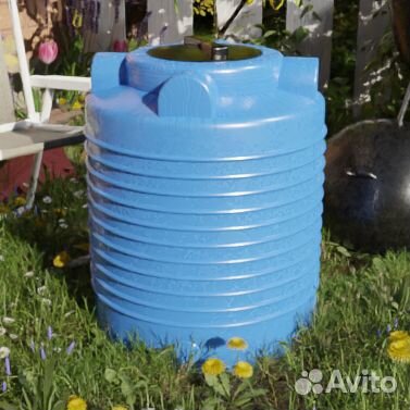 Пластиковая емкость 300 л