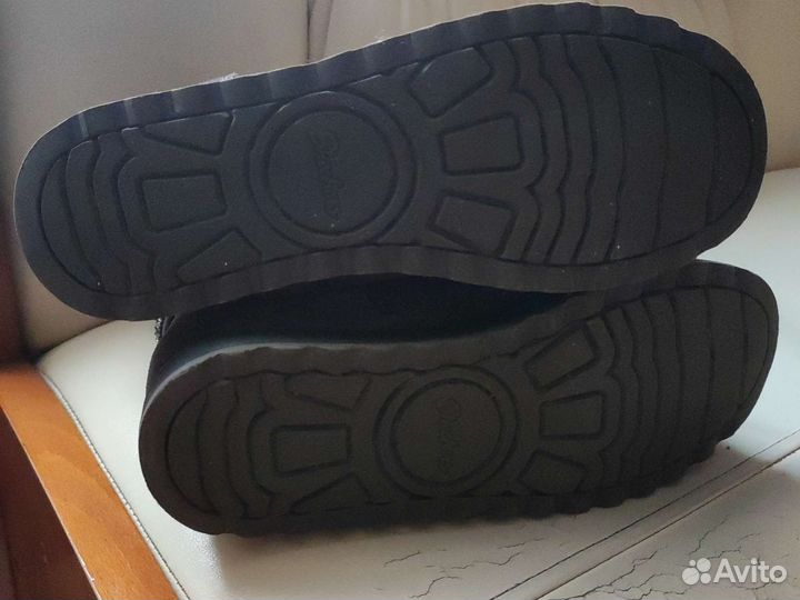 Утеплённые ботинки скечерс 36 р женские
