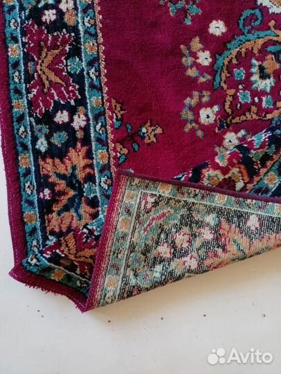 Ковер шерстяной