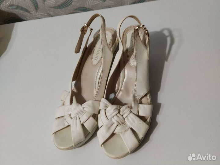 Босоножки женские 39 размер