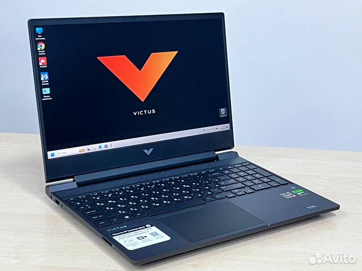 Шикарный игровой ноутбук HP Victus 15-fb1013dx