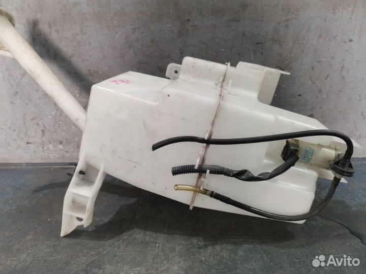 Бачок омывателя Nissan X-Trail T31