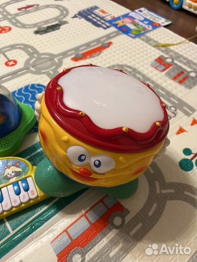 Интерактивные игрушки fisher price, юла, барабан
