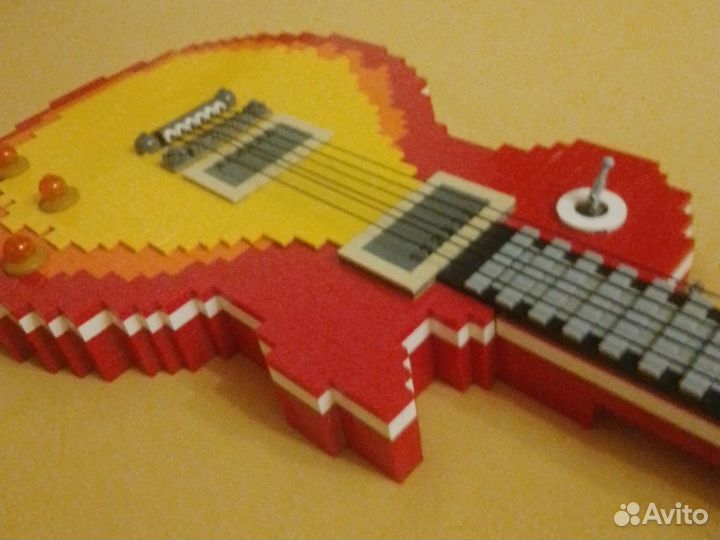 Lego электрогитара