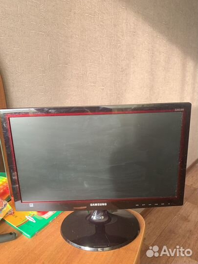 Монитор Samsung
