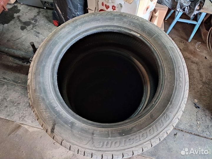 Bridgestone Turanza T001 225/55 R17