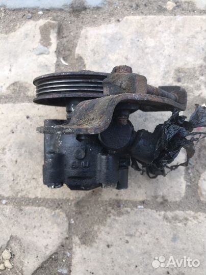 Насос гур Ниссан Максима А33 3.0 бензин