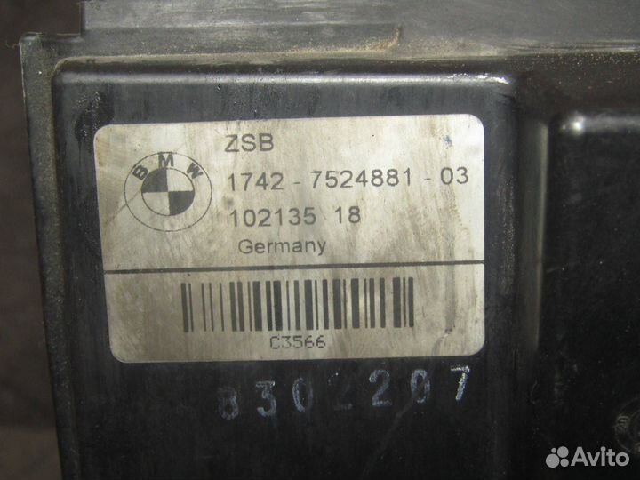 Вентилятор охлаждения BMW 5 E60/E61 (2002 - 2007)