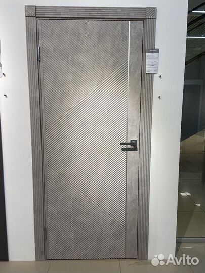Межкомнатная дверь F-4 новинка от фабрики Леском