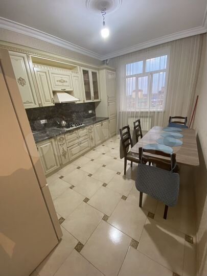 2-к. квартира, 74 м², 5/6 эт.