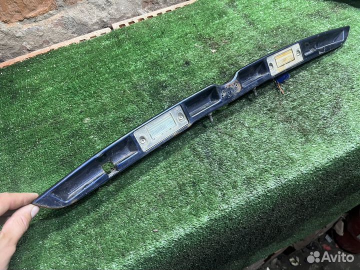 Накладка крышки багажника Audi A4B5 sedan