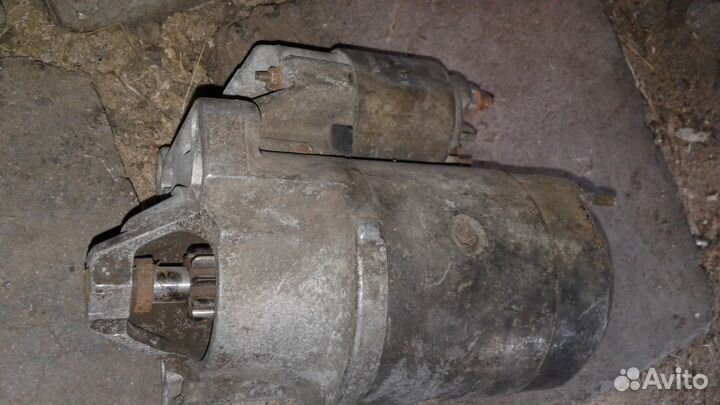 Стартер Valeo D9E