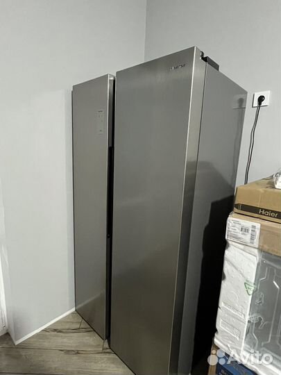 Холодильник hisense