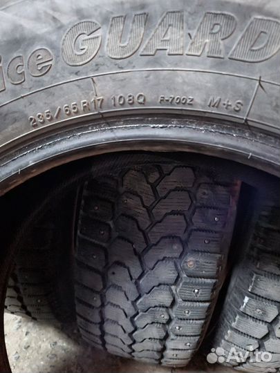 Yokohama Ice Guard F700Z 235/65 R17 108Q