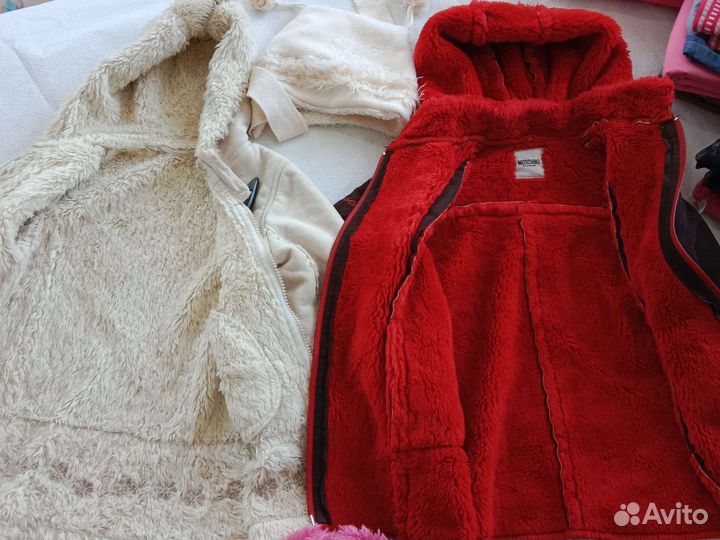 Большой пакет одежды на девочку 2- 3 лет