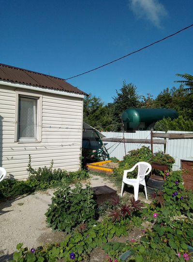 Дом 30 м² на участке 3 сот.