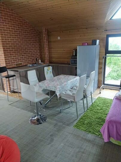 Комната 50 м² в 1-к., 3/3 эт.